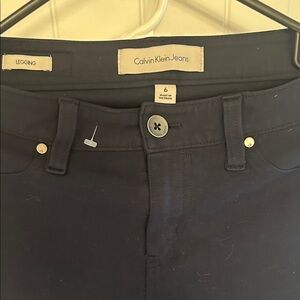 Calvin Klein Women's Dark Blue leggings / pants great quality